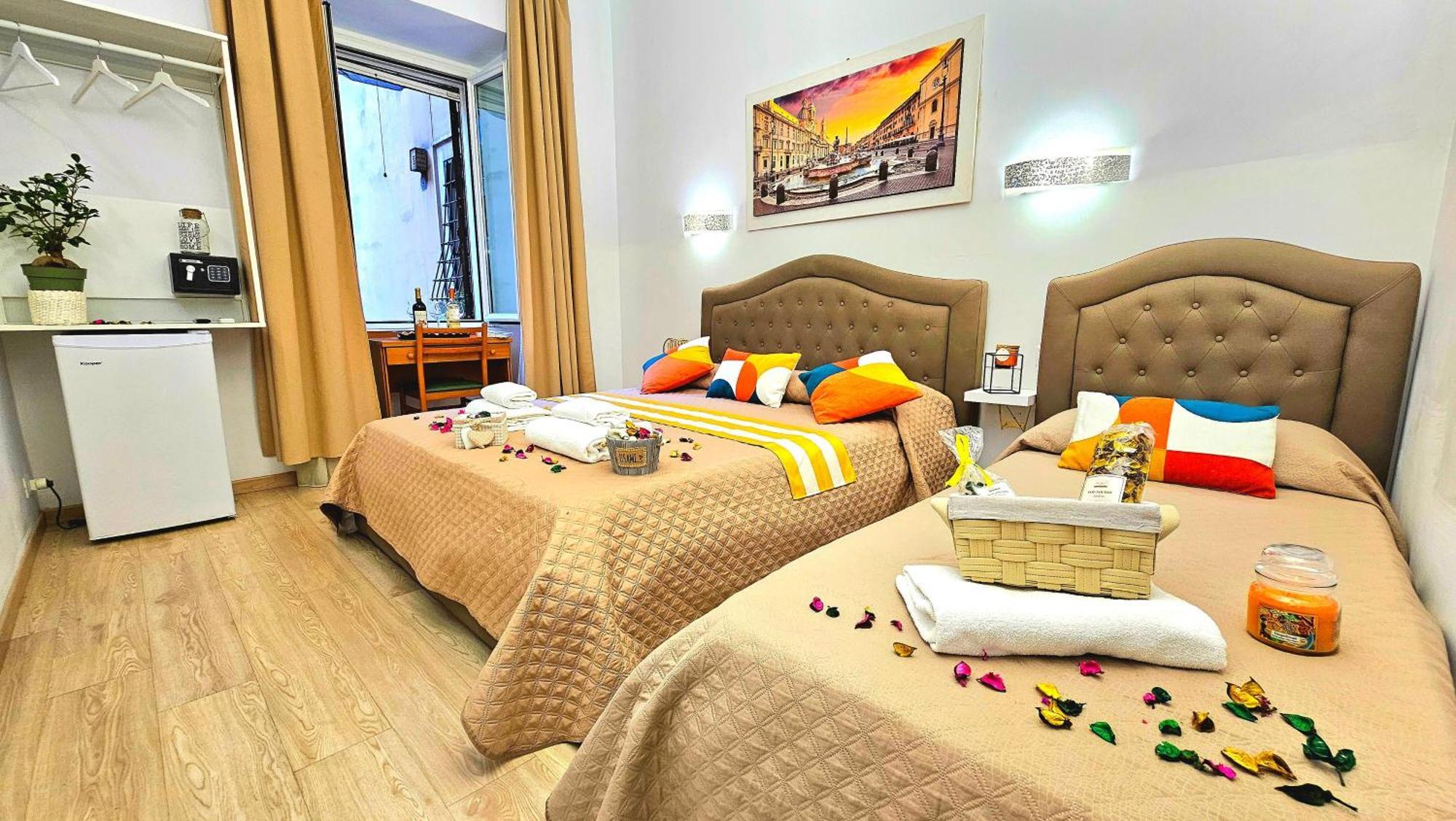 Bed and Breakfast A Casa Simpatia Roma - Free Parking If You Book 4 Nights Exteriér fotografie