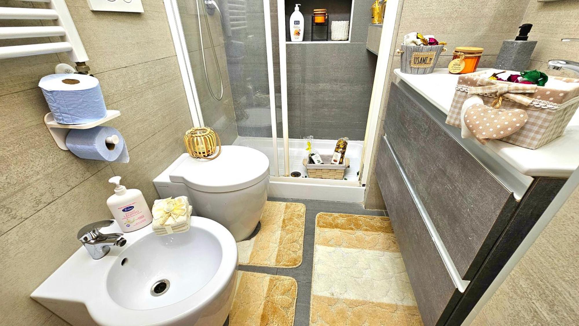Bed and Breakfast A Casa Simpatia Roma - Free Parking If You Book 4 Nights Exteriér fotografie