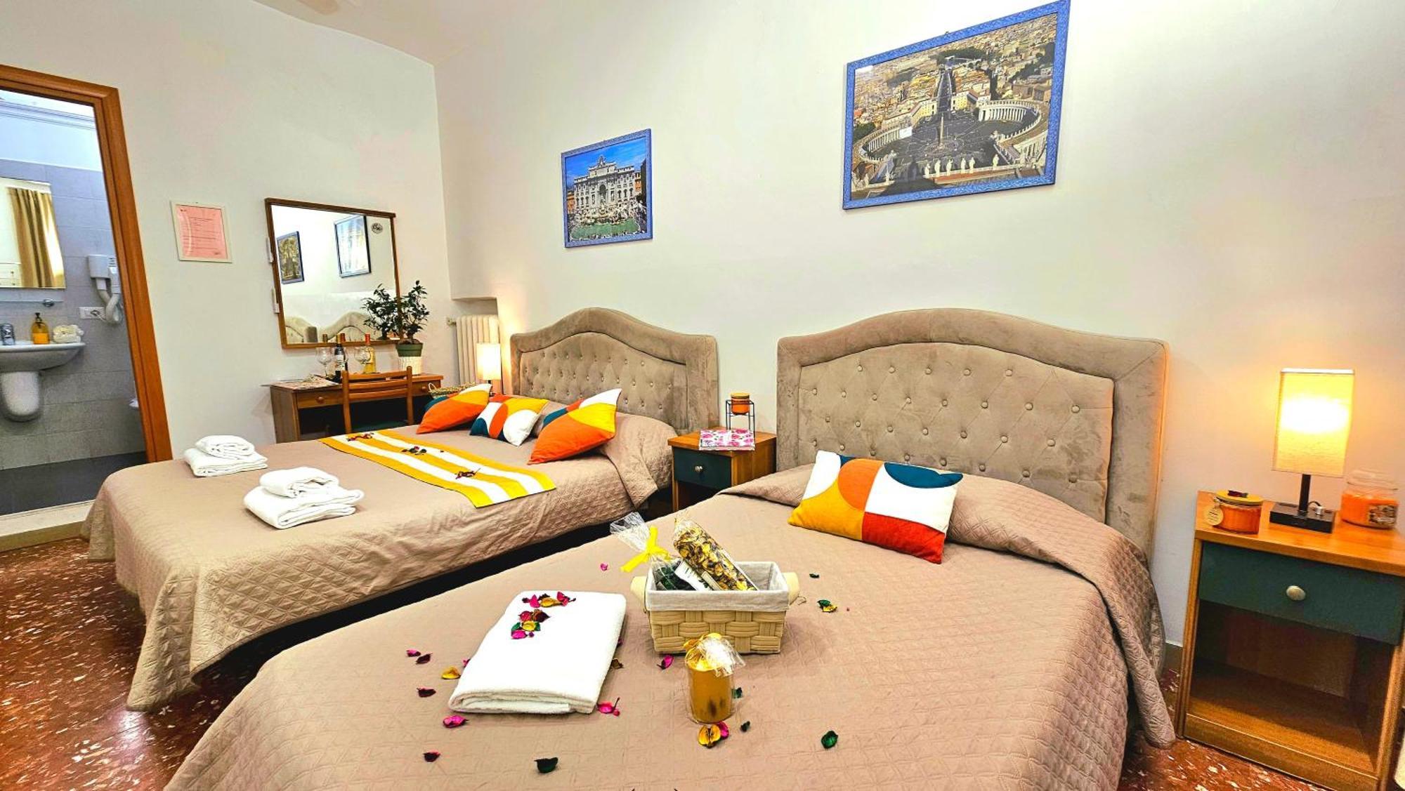 Bed and Breakfast A Casa Simpatia Roma - Free Parking If You Book 4 Nights Exteriér fotografie