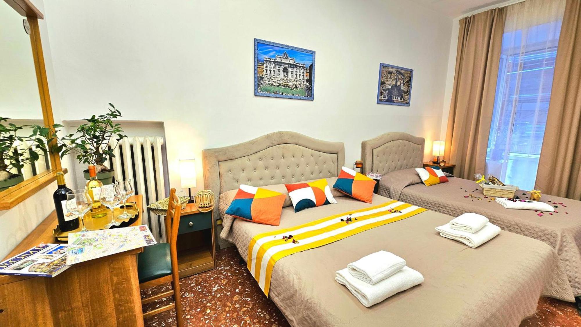 Bed and Breakfast A Casa Simpatia Roma - Free Parking If You Book 4 Nights Exteriér fotografie